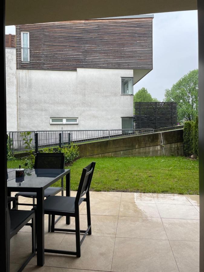 Gartenwohnung Mit Terrasse Und Parkplatz Грац Екстер'єр фото